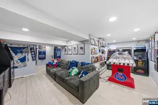 444 Oncrest Terrace, Cliffside Park, NJ 07010 - Photo 39