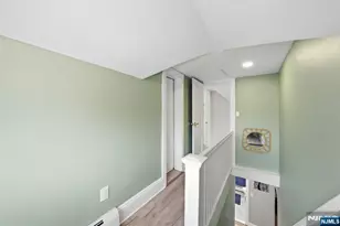 444 Oncrest Terrace, Cliffside Park, NJ 07010 - Photo 33