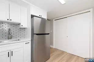 100 Lakeview Ave 1B, Clifton, NJ 07011 - Photo 7