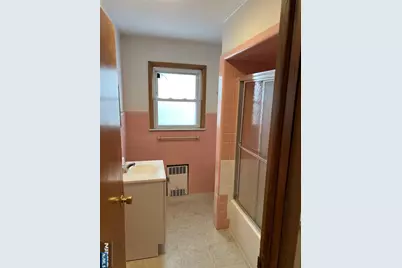 421 Hamilton 1 #1, Harrison, NJ 07029 - Photo 7