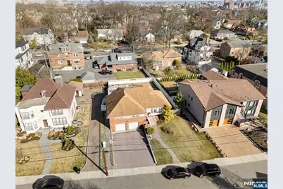 1070 Cumbermeade Road, Fort Lee, NJ 07024 - Photo 39