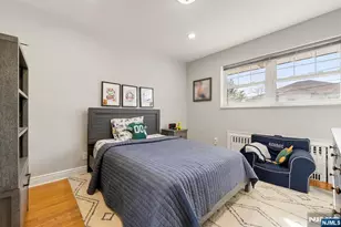 1070 Cumbermeade Rd, Fort Lee, NJ 07024 - Photo 15