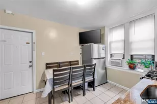 527 34th Street D2, Union City, NJ 07087 - Photo 3