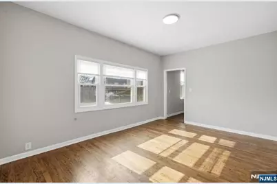 693 8th Street, Newark, NJ 07107 - Photo 9