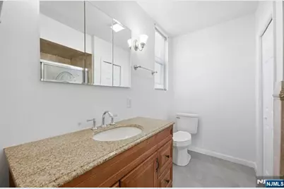 693 8th Street, Newark, NJ 07107 - Photo 5