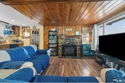 407 Diggles Place, Vernon, NJ 07422 - Photo 13