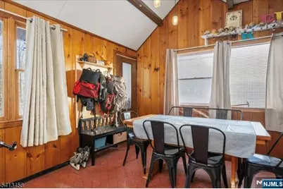 407 Diggles Place, Vernon, NJ 07422 - Photo 5