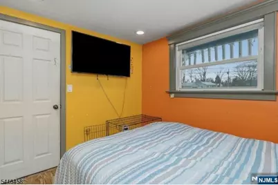 407 Diggles Place, Vernon, NJ 07422 - Photo 17