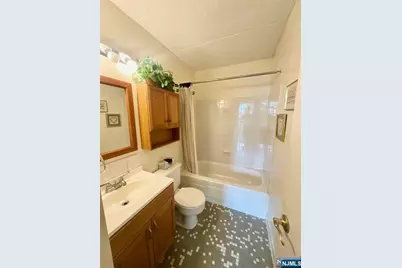 250 Gorge Road 7-H #7-H, Cliffside Park, NJ 07010 - Photo 11