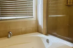 428 Grandview Pl 428, Fort Lee, NJ 07024 - Photo 11