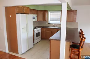 270 Kamena Street B Side 2nd F, Fairview, NJ 07022 - Photo 11