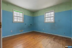 88 Lakeshore Dr, Oakland, NJ 07436 - Photo 29