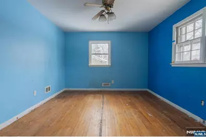 88 Lakeshore Drive, Oakland, NJ 07436 - Photo 27