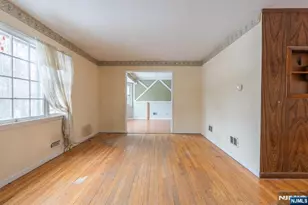 88 Lakeshore Dr, Oakland, NJ 07436 - Photo 5