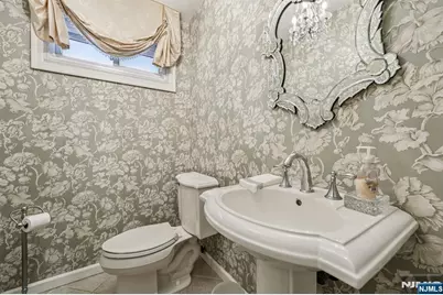 33 Lotz Avenue, North Haledon, NJ 07508 - Photo 23