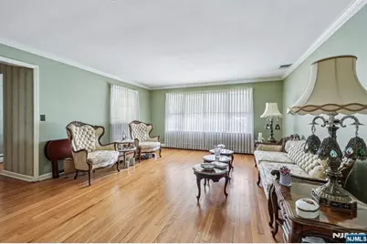 33 Lotz Avenue, North Haledon, NJ 07508 - Photo 5