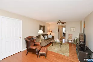 40 Chanda Ct D040, Clifton, NJ 07012 - Photo 5