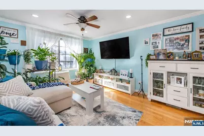 1505 Faulkner Court, Mahwah, NJ 07430 - Photo 7