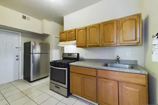 413-15 Dodd Street 6, East Orange, NJ 07017 - Photo 5