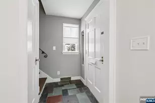 11 Monroe St, Ridgewood, NJ 07450 - Photo 5