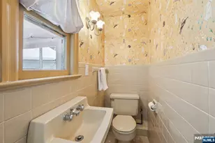 11 Monroe St, Ridgewood, NJ 07450 - Photo 17