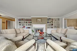 379 W Shore Dr, Wyckoff Township, NJ 07481 - Photo 7