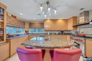 379 W Shore Dr, Wyckoff Township, NJ 07481 - Photo 15