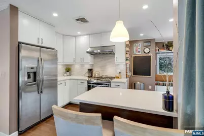 50 Lylewood Drive, Tenafly, NJ 07670 - Photo 9