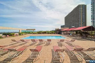 200 Old Palisade Road 16E, Fort Lee, NJ 07024 - Photo 37