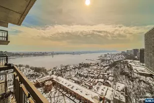 200 Old Palisade Road 16E, Fort Lee, NJ 07024 - Photo 5