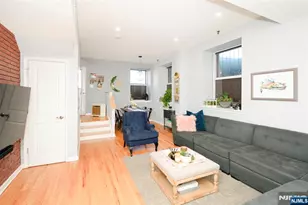 186 Wayne Street 119, Jersey City, NJ 07302 - Photo 5