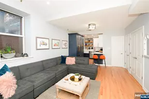 186 Wayne Street 119, Jersey City, NJ 07302 - Photo 3