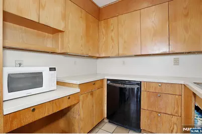 3 Horizon Road 1432 #1432, Fort Lee, NJ 07024 - Photo 27