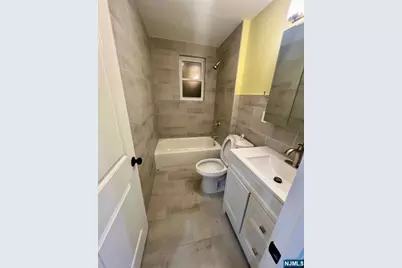 5 Chapman Street, Bloomfield, NJ 07003 - Photo 3