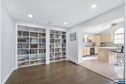 119 Sussex Road, Bergenfield, NJ 07621 - Photo 11