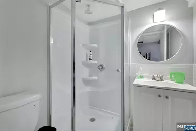 119 Sussex Road, Bergenfield, NJ 07621 - Photo 27