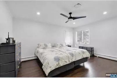 119 Sussex Road, Bergenfield, NJ 07621 - Photo 17