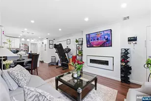 235 Dakota 10, Paterson, NJ 07503 - Photo 5