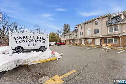 235 Dakota 10 #10, Paterson, NJ 07503 - Photo 19