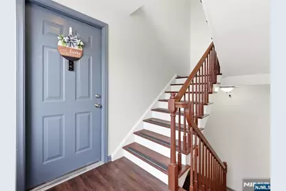 235 Dakota 10 #10, Paterson, NJ 07503 - Photo 17