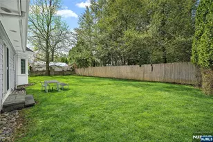 137 6th St, Cresskill, NJ 07626 - Photo 33