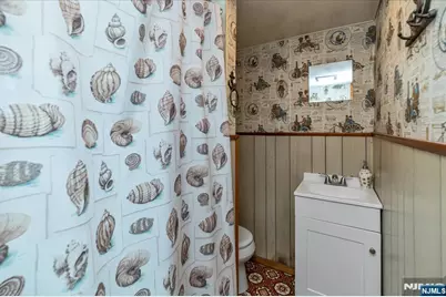 87 Fairlawn, West Milford, NJ 07421 - Photo 21