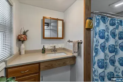 87 Fairlawn, West Milford, NJ 07421 - Photo 15