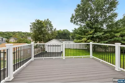 76 Elm Road, Caldwell, NJ 07006 - Photo 15