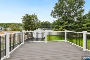 76 Elm Rd, Caldwell, NJ 07006 - Photo 15