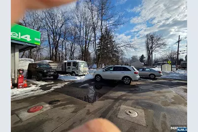 457 Teaneck Road, Teaneck Township, NJ 07666 - Photo 3