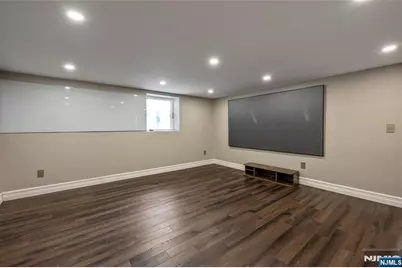 33 Country Club Road, Tenafly, NJ 07670 - Photo 31