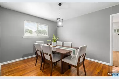 401 White Street, Orange, NJ 07050 - Photo 15