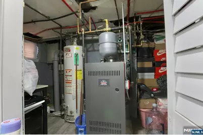 24 Hewitt Avenue, Belleville, NJ 07109 - Photo 29