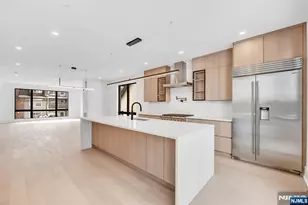 25 Garden Pl A, Edgewater, NJ 07020 - Photo 7